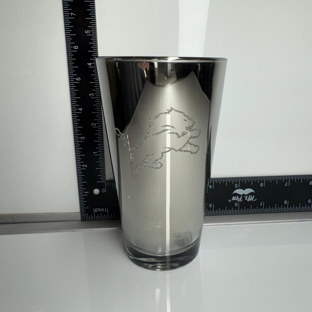 Detroit Lions 2015 Season Schedule NFL Pint Glass Metallic Silver Etched Logo‎